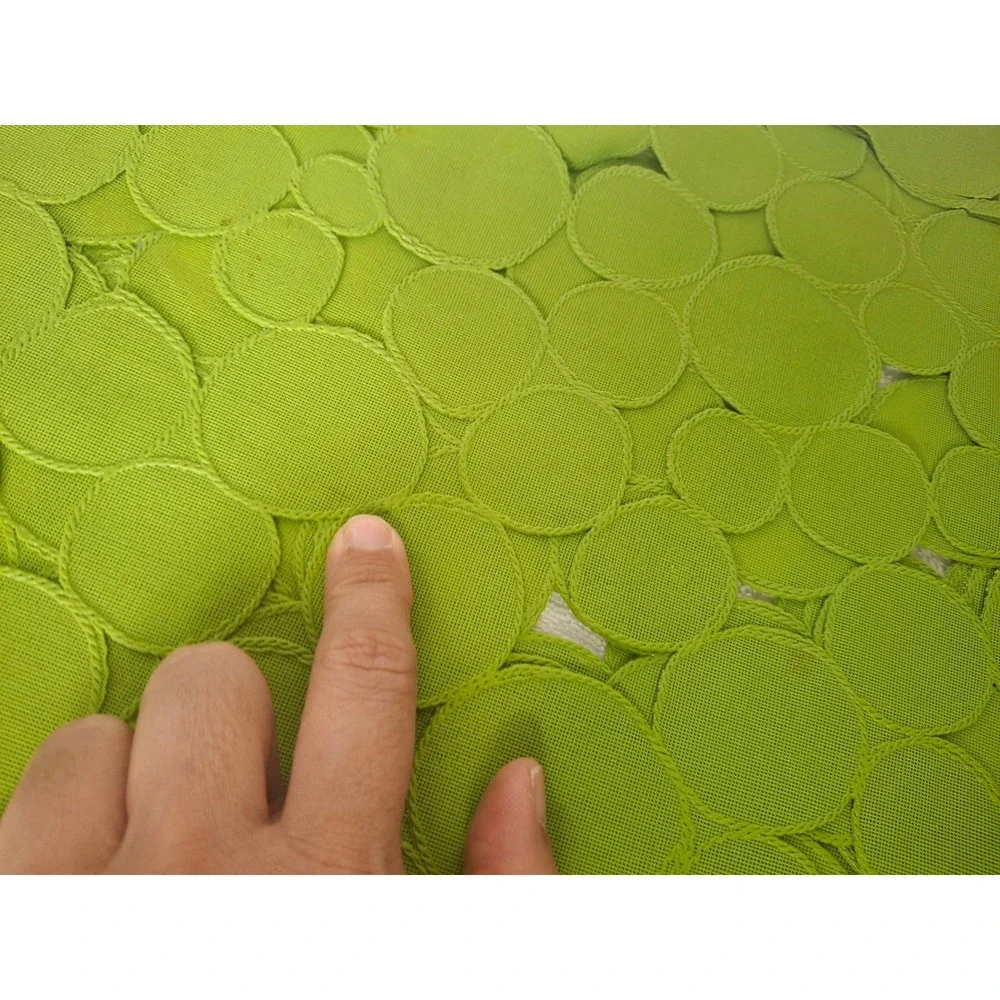Chilewich Confetti Placemats Set of 10 Lime Green Modern Circle Vinyl Mesh